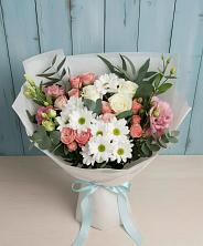 Букет цветов из:  Розы, Лизиантусы и Хризантемы в Квиток