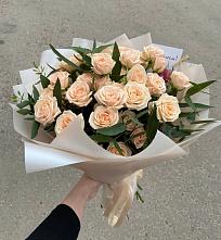 Букет Кремовые розы Латте в Квиток