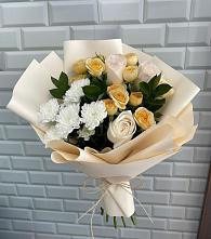 Букет цветов из:  Розы и Хризантемы в Квиток