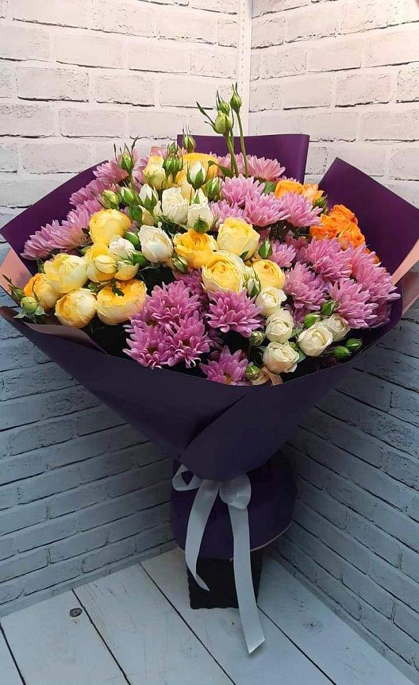 Букет цветов из: Хризантемы и Розы в Квиток
