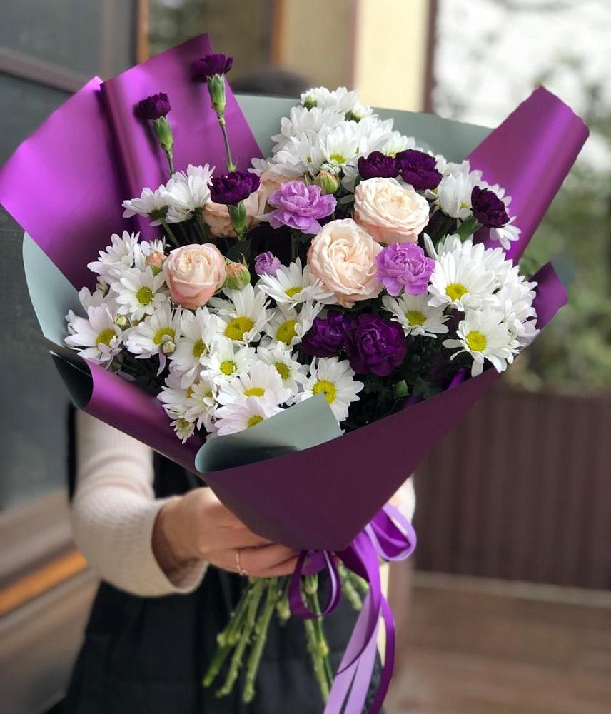 Букет цветов из: Хризантемы, Гвоздики и Розы в Квиток