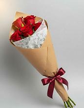 Букет цветов из:  Розы в Квиток