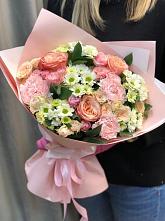 Букет нежные объятья в Квиток Букет цветов из: Гвоздики, Розы и Хризантемы в Квиток