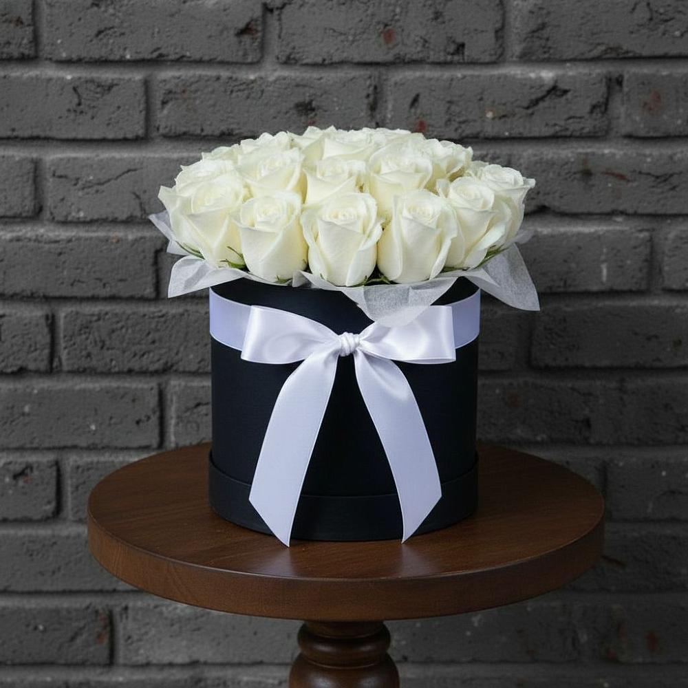 Цветочная композиция из Розы в шляпной коробке в Квиток