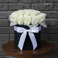 Цветочная композиция из Розы в шляпной коробке в Квиток