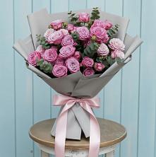 Букет цветов из:  Розы в Квиток